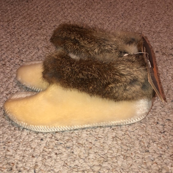 The Tru-Moc With Swivel Fit Moccasins - Picture 2 of 16